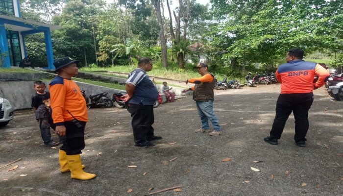 Pria Dilaporkan Hilang di Hutan Biologi Unand, Tim BPBD Padang Lakukan Pencarian