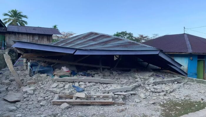 Gempa M7,7 Guncang NTT, Dua Warga Meninggal di Sikka