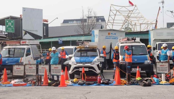 PLN UP3 Bukittinggi Siaga Jaga Listrik Andal untuk Semarak Kemerdekaan Masyarakat