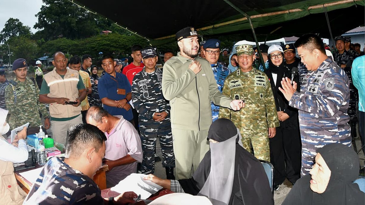 Bakti sosial dan kesehatan jelang HJK Padang. (dok. istimewa)