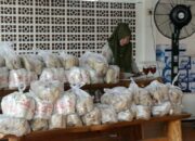 Pemko Padang Salurkan 6.000 Paket Makanan untuk Korban Banjir, Kemensos Kirim Bantuan Logistik