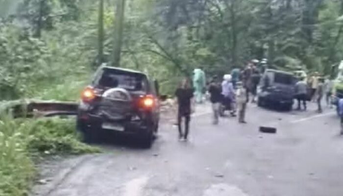 Kecelakaan Beruntun di Lurah Barangin Pasaman, Satu Kendaraan Dilaporkan Masuk Jurang