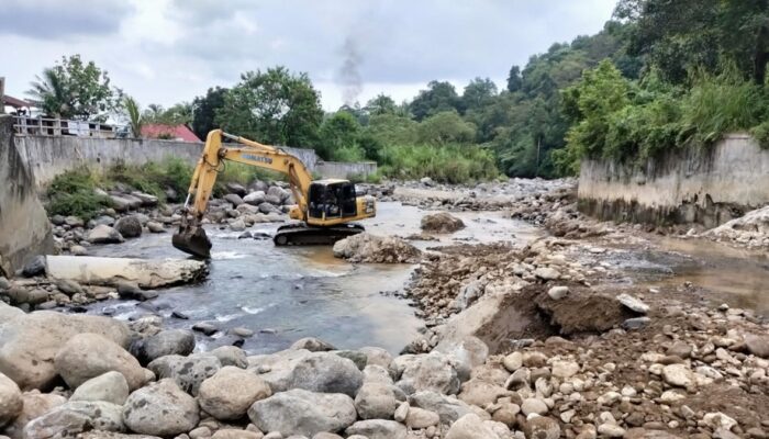 Gunakan Dana TKD, Pemko Padang Mulai Rekonstruksi Infrastruktur Pascabanjir