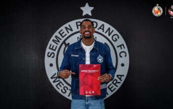 Striker Brasil 1,93 Meter Resmi Gabung Semen Padang FC