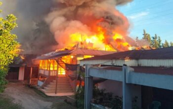 Kebakaran Dua Rumah di Pasar Ambacang Padang, 15 Jiwa Dilaporkan Terdampak
