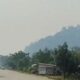 Kondisi langit di Dharmasraya yang tertutup kabut asap. (dok. istimewa)