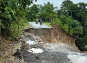Longsor di Padang Pariaman akibat intensitas hujan yang tinggi. (dok. istimewa)
