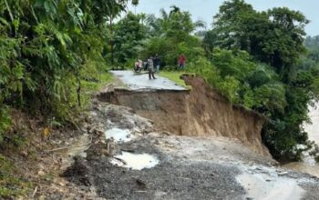 Empat Titik Longsor Putus Akses Jalan di Padang Pariaman, Pemkab Prioritaskan Penanganan