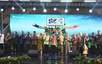Fadly Amran Buka Padang Gastronomi Fest, Dorong UMKM Kuliner Naik Kelas