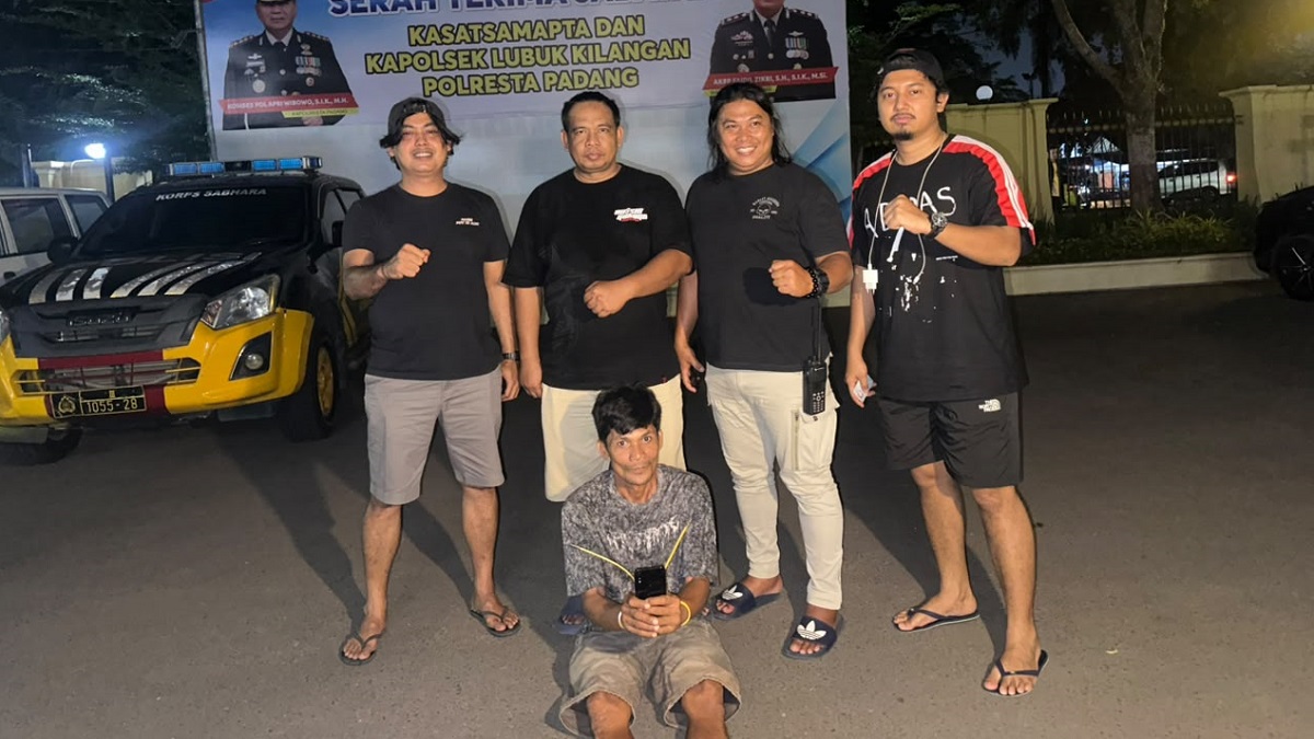 Pelaku pencurian modus menangkap orang asusila dalam mobil di Padang. (dok. istimewa)