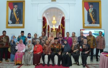 Pertemuan Gubernur Mahyeldi dengan Ketua IKA Lemhanas RI. (dok. istimewa)