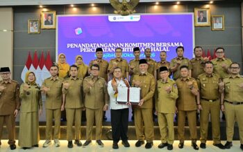 Rakor percepatan sertifikasi halal Sumbar. (dok. adpsb)