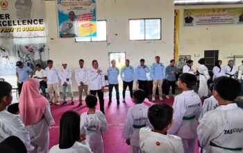 Ujian kenaikan pangkat taekwondo yang dihadiri Kepala Kesbangpol Sumbar. (dok. istimewa)