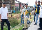 Wagub Vasko Ruseimy cek pengerjaan pemadatan kondisi jalan Padang-Solok. (dok. istimewa)