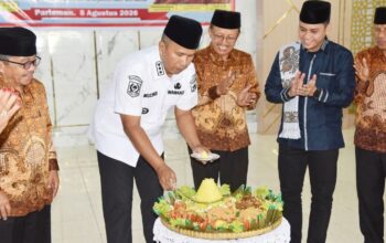 Wawako Pariaman Mulyadi hadiri ulang tahun PWRI. (dok. istimewa)