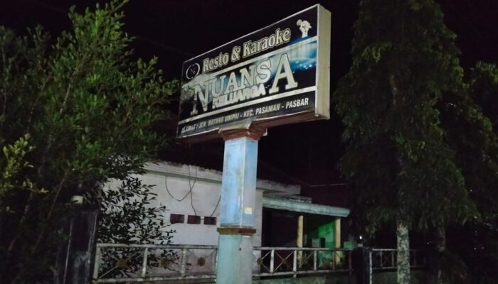 Diduga Bongkar Atap Kafe, Dua Pemuda Diamankan Warga di Pasaman Barat