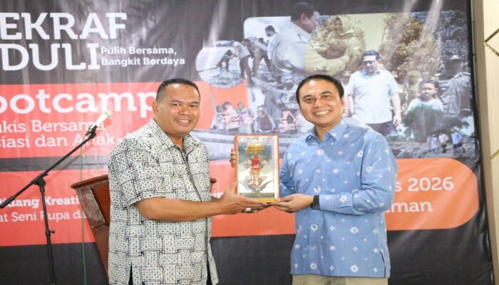 Pemko Pariaman dan Kemenekraf Ajak Anak Terdampak Bencana Melukis Bersama