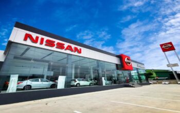 Nissan Sentra 2027 jadi Penantang Corolla, Bawa Paket Midnight Edition