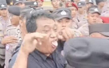 Polisi Julurkan Lidah saat Amankan Demo, Polda Bengkulu Beri Sanksi Disiplin