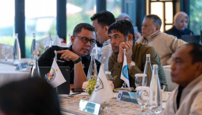 Hadiri Workshop Laws of the Game, Semen Padang FC Mantapkan Pemahaman Regulasi Musim Ini