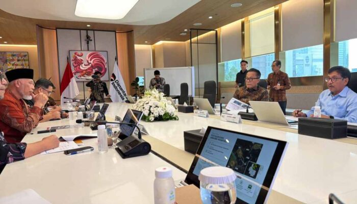 Dony Oskaria Respons Solar Langka di Sumbar, Segera Panggil Dirut Pertamina Patra Niaga
