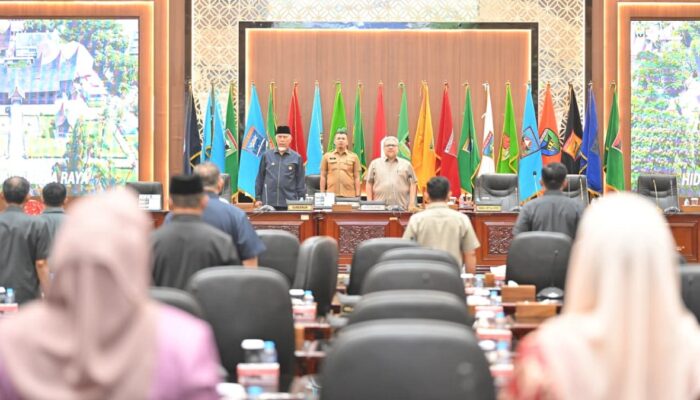 Gubernur Mahyeldi Tegaskan Pokir DPRD Harus Sesuai Kewenangan Provinsi