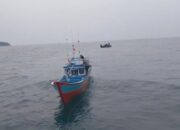 Sempat Terjebak di Laut, Dua Nelayan Pessel Berhasil Diselamatkan Basarnas