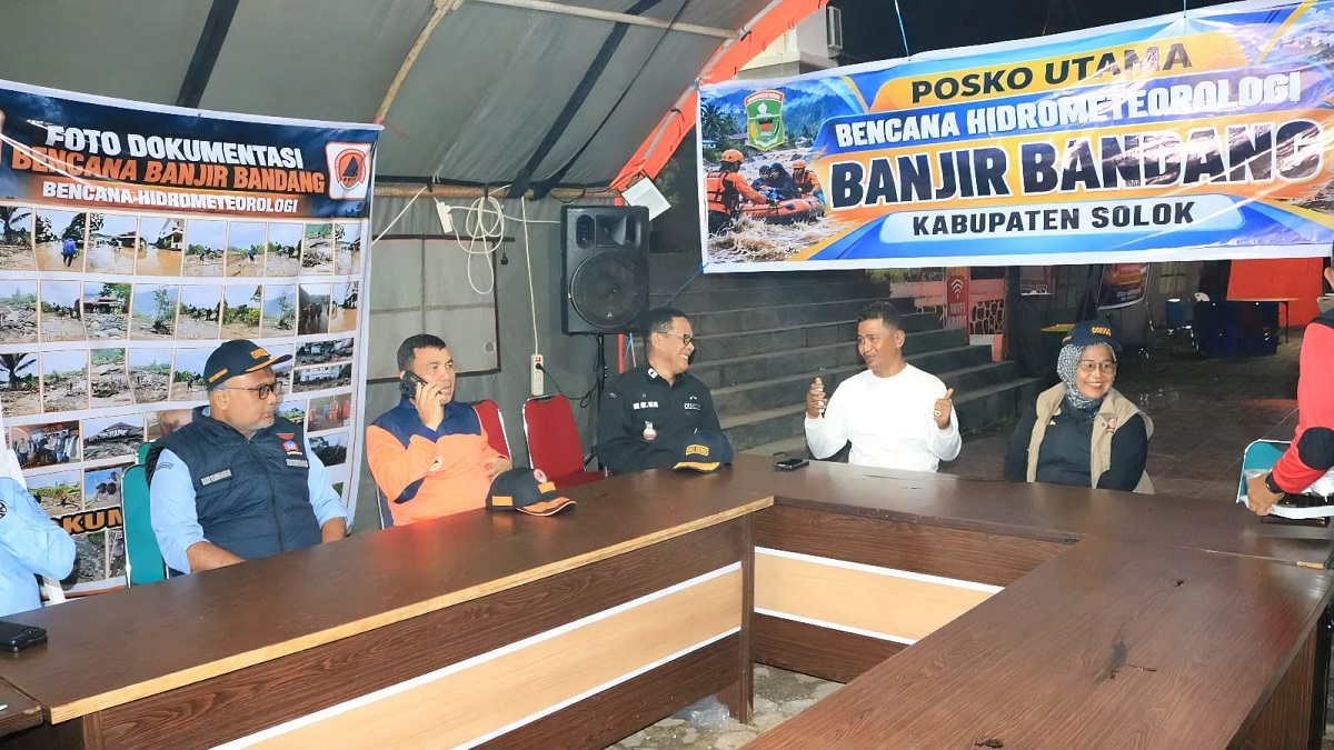 Koordinasi Pemko Padang dan Pemkab Solok dalam penanggulangan banjir bandang. (dok. istimewa)