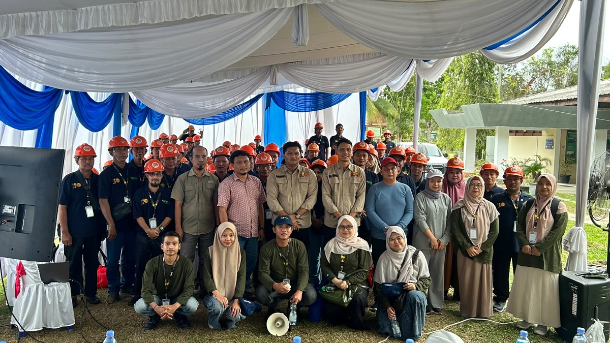 PTPN IV Regional IV Kebun Bunut bantu pengembangan petani sawit. (dok. istimewa)