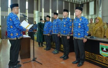 Lantik Empat Pejabat Eselon III, Sekda Arry: Jabatan Ditentukan Berdasarkan Kinerja