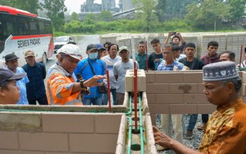 Dukung Pembangunan 1.000 Lebih Huntap di Sumbar, PT Semen Padang Bekali 36 Tukang Dengan Keahlian SEPABLOCK