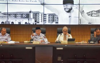 Tinggal 3 Bulan, Pemko Padang Dikejar Target PAD Rp128,6 Miliar
