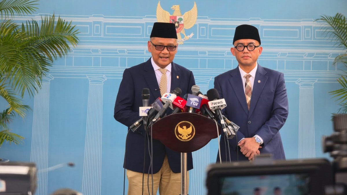 Menteri Haji dan Umrah Mochammad Irfan Yusuf dan Wakilnya Dahnil Anzar Simanjuntak. (dok. istimewa)