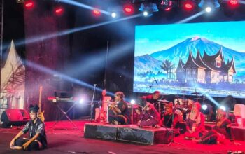 Dua Kesenian Agam Hidupkan Panggung PKD Saraso Fest 2026, dari Kisah Tupai Janjang hingga Talempong Uwaik-Uwaik
