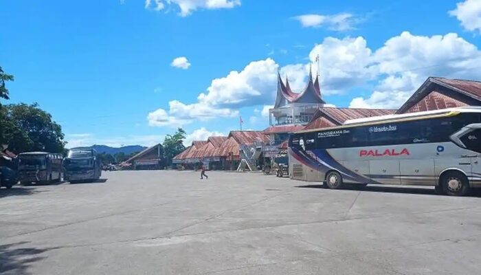 Pascabanjir Bandang, Kemenhub Pastikan Bus AKAP Tetap Beroperasi di Terminal Tipe A Bareh Solok