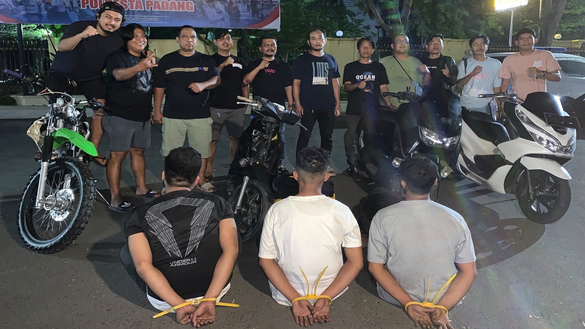 Tim Klewang ciduk tiga pemain curanmor puluhan TKP di Padang. (dok. istimewa)