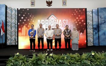 Tokoh penerima apresiasi dari IJTI Pusat. (dok. istimewa)