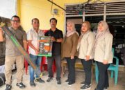 Tindak Lanjuti Aspirasi Warga, Andre Rosiade Salurkan Bantuan Tenda Kongsi Kematian-Mesin Potong Rumput di Batang Kabung