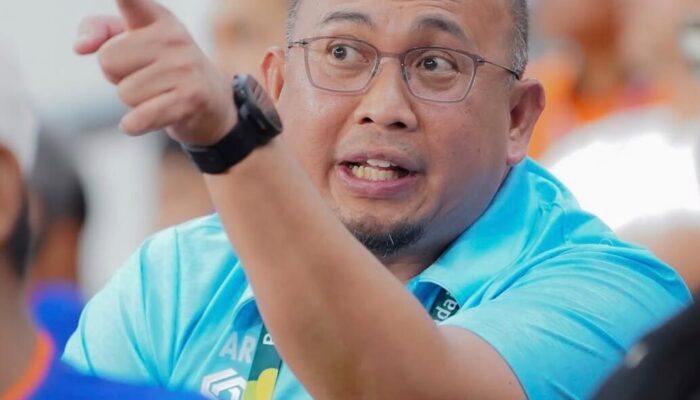 40 Tahun Menanti, Andre Rosiade Sambut Kemenangan Semen Padang FC di Markas Persiraja