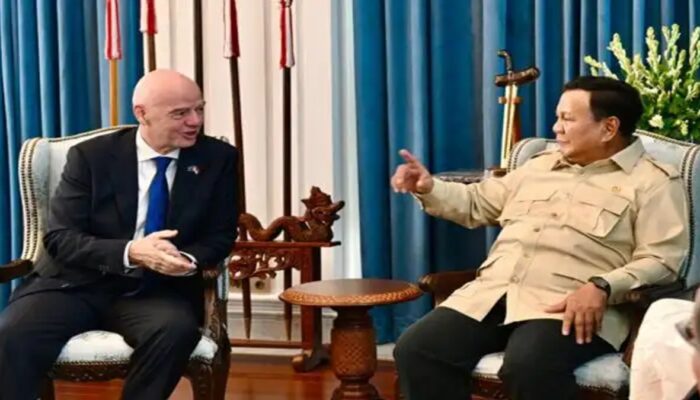 Prabowo Bahas Penguatan Ekosistem Sepak Bola Indonesia Bersama Gianni Infantino